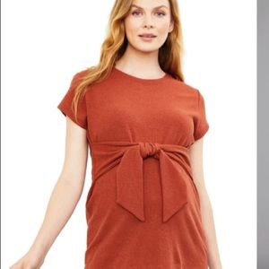 Pea in the Pod maternity blouse